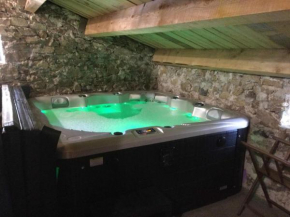 ferme avec jacuzzi et sauna